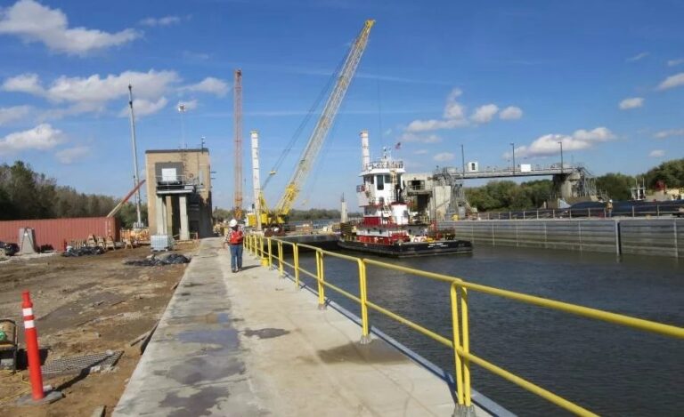 Waterways Council Recommends Program Manager for All River Construction Projects
