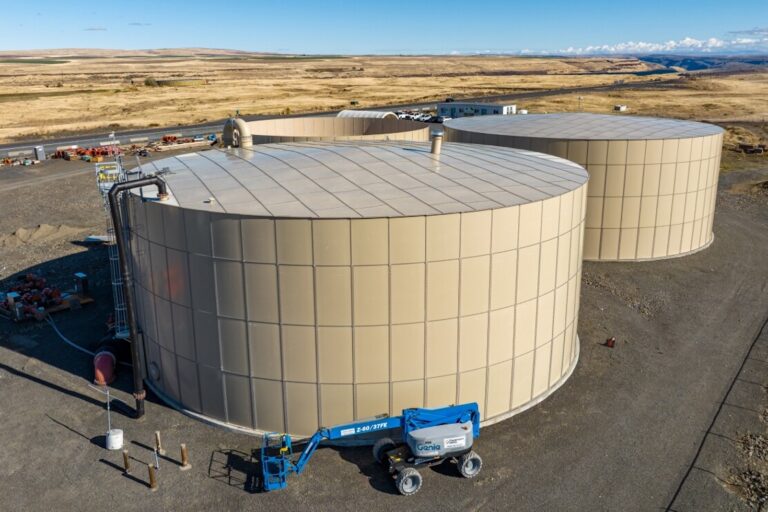 Behind Amazon’s industry-leading water efficiency score