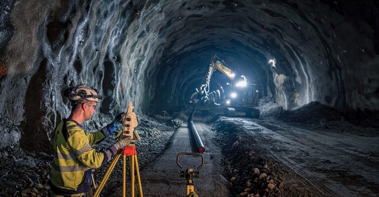 Construction CIOs Must Modernize the Field and the Office to Compete